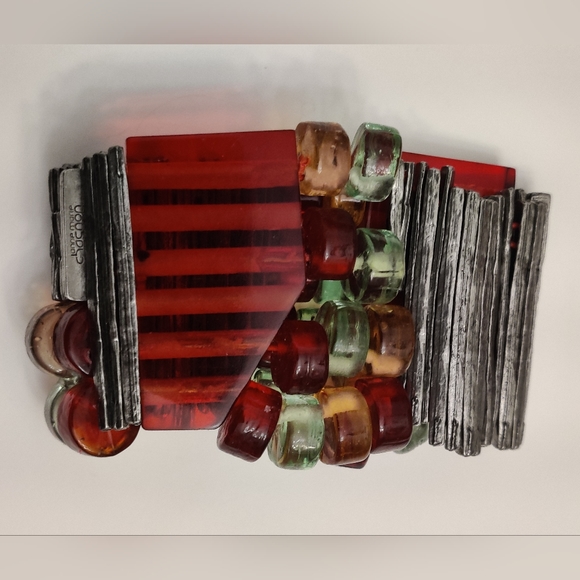 Gorgeous Anne Marie Chagnon Statement Bracelet - Picture 13 of 14